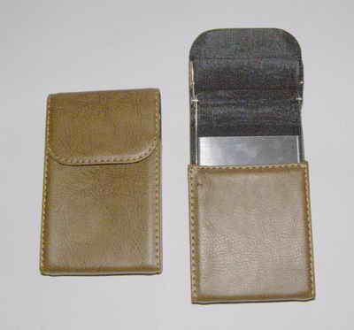 Cigaretov� pouzdro b�ov�