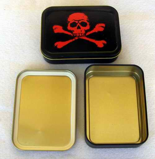 Krabi�ka na cigarety / tab�k  /?  MAX