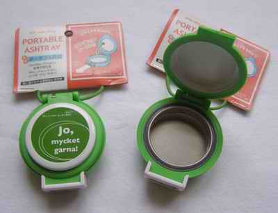 Popeln�k skl�dac� cestovn� - Zelen�