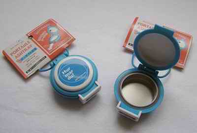 Popeln�k skl�dac� cestovn� - Modr�